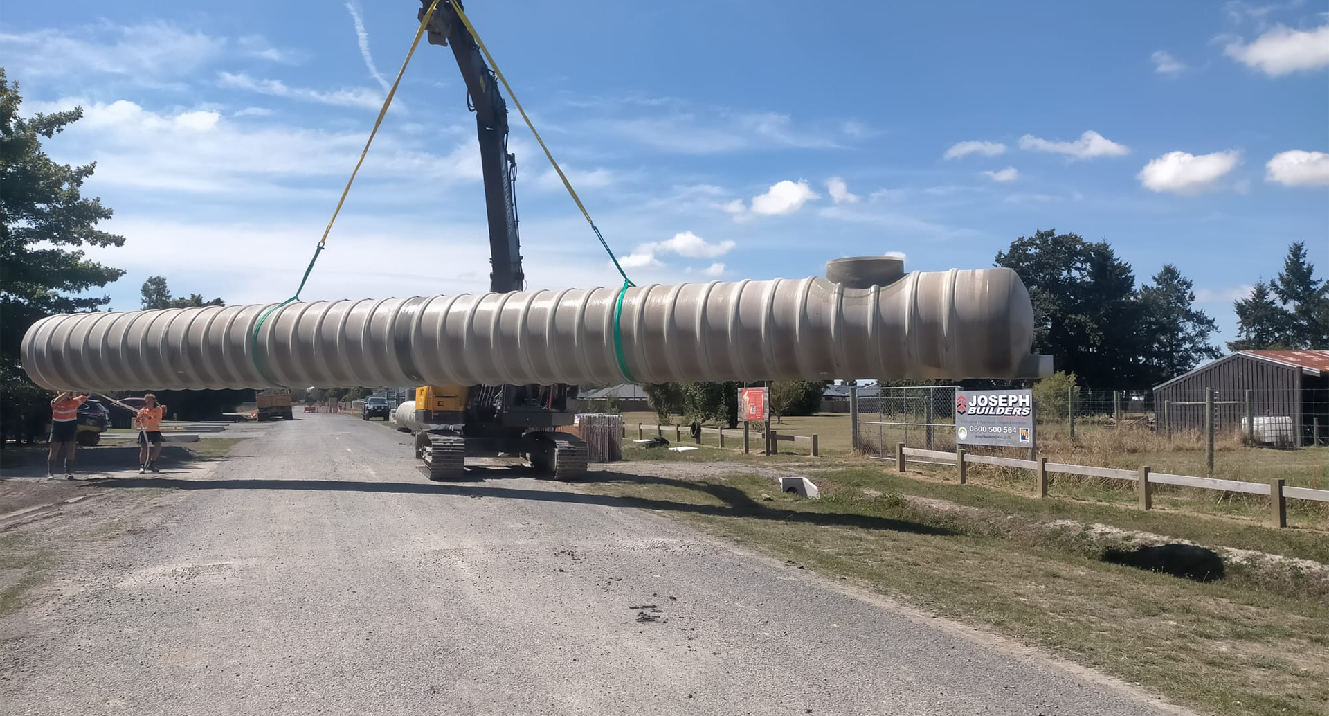 Wastewater holding pipe